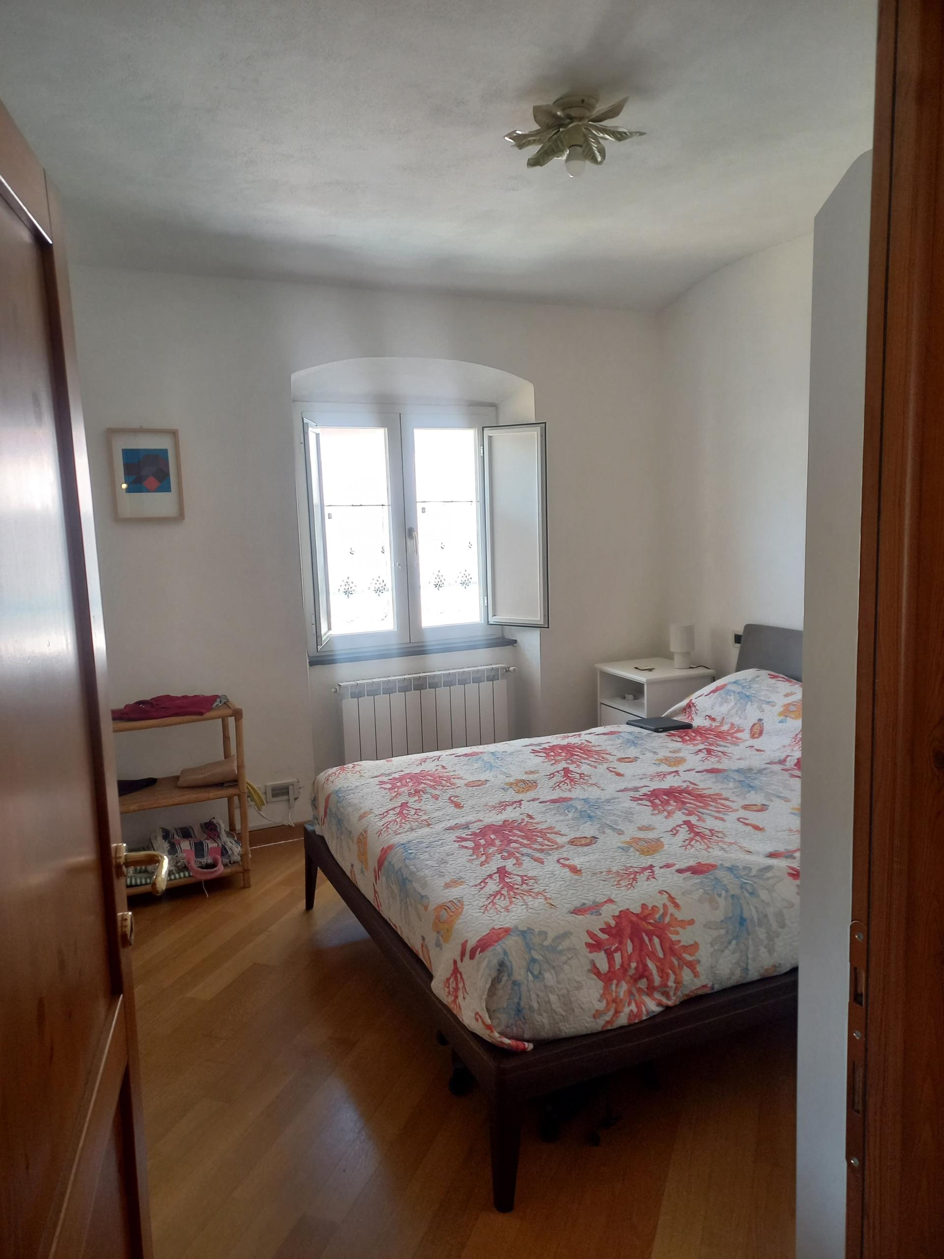20260425_104319 S. Margerita L., zona ghiaia a due passi dal mare, vendesi appartamento mq 60, composto da: soggiorno con cucina aperta sul soggiorno, 2 camere, bagno. Ultimo piano con ascensore.L’appartamento è in ottimo stato di conservazione.Dotato di aria condizionata e riscaldamento autonomo.