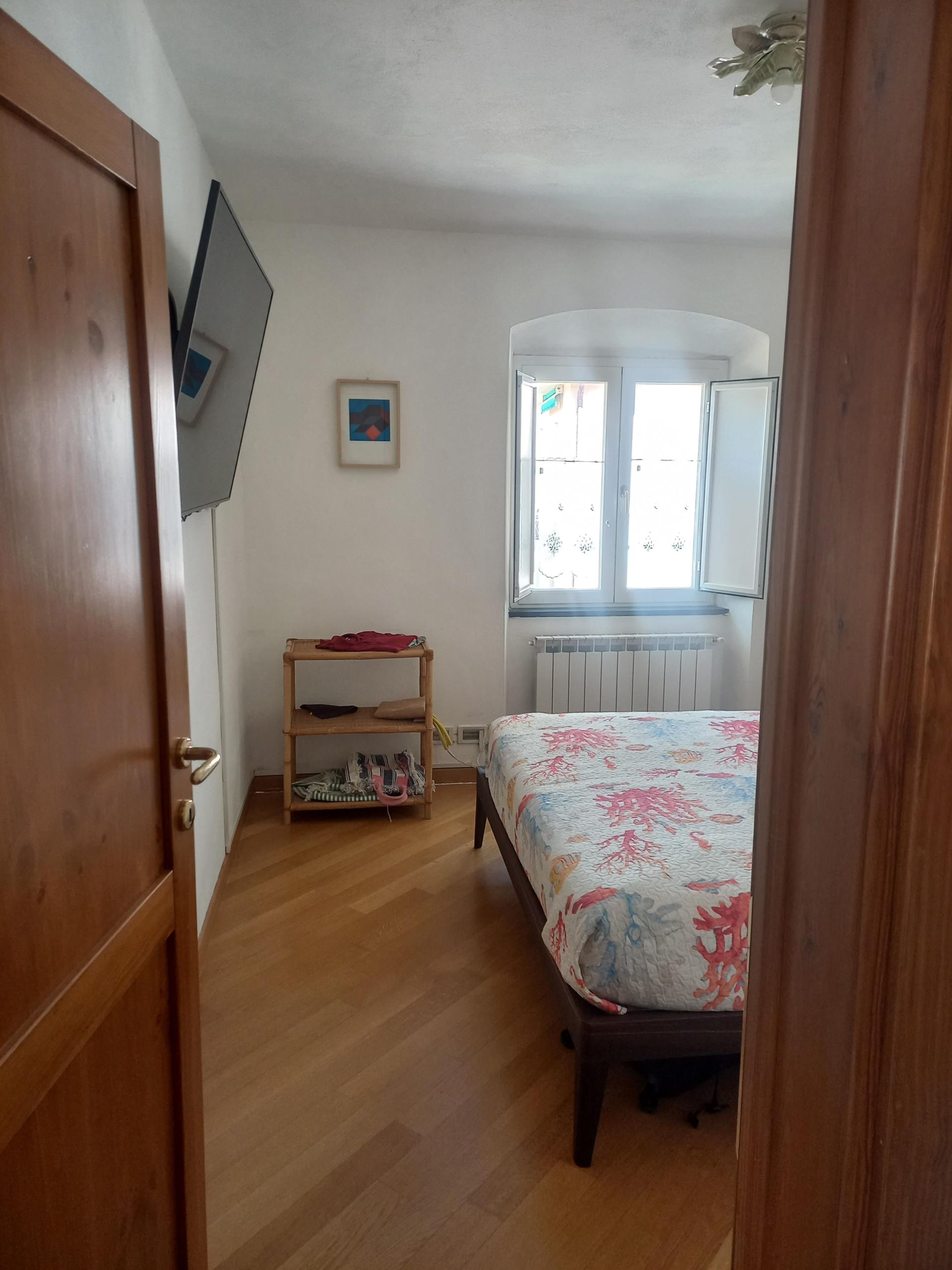 20260425_104326 S. Margerita L., zona ghiaia a due passi dal mare, vendesi appartamento mq 60, composto da: soggiorno con cucina aperta sul soggiorno, 2 camere, bagno. Ultimo piano con ascensore.L’appartamento è in ottimo stato di conservazione.Dotato di aria condizionata e riscaldamento autonomo.